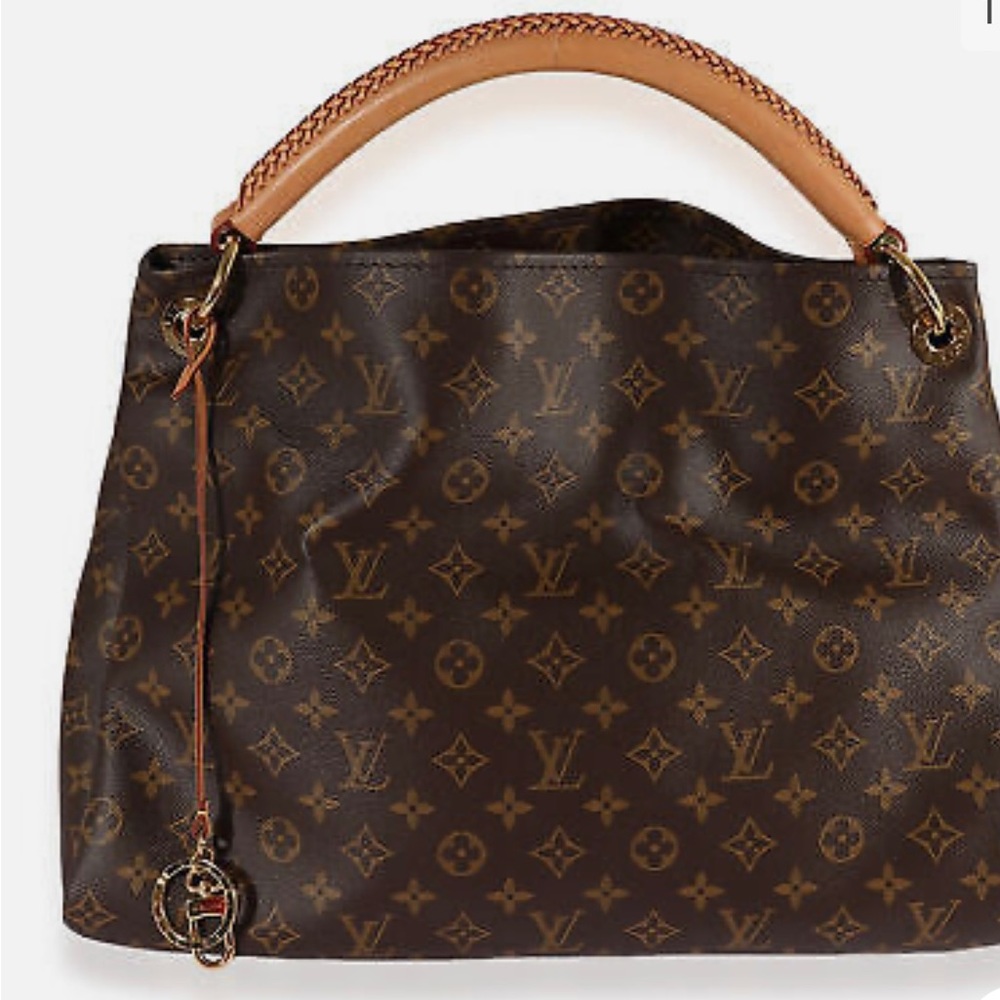 Louis Vuitton Monogram Canvas Artsy
MM
